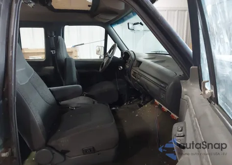 1992 Ford F150 z USA, uszkodzony, nr VIN 1FTEX14N9NKA08784